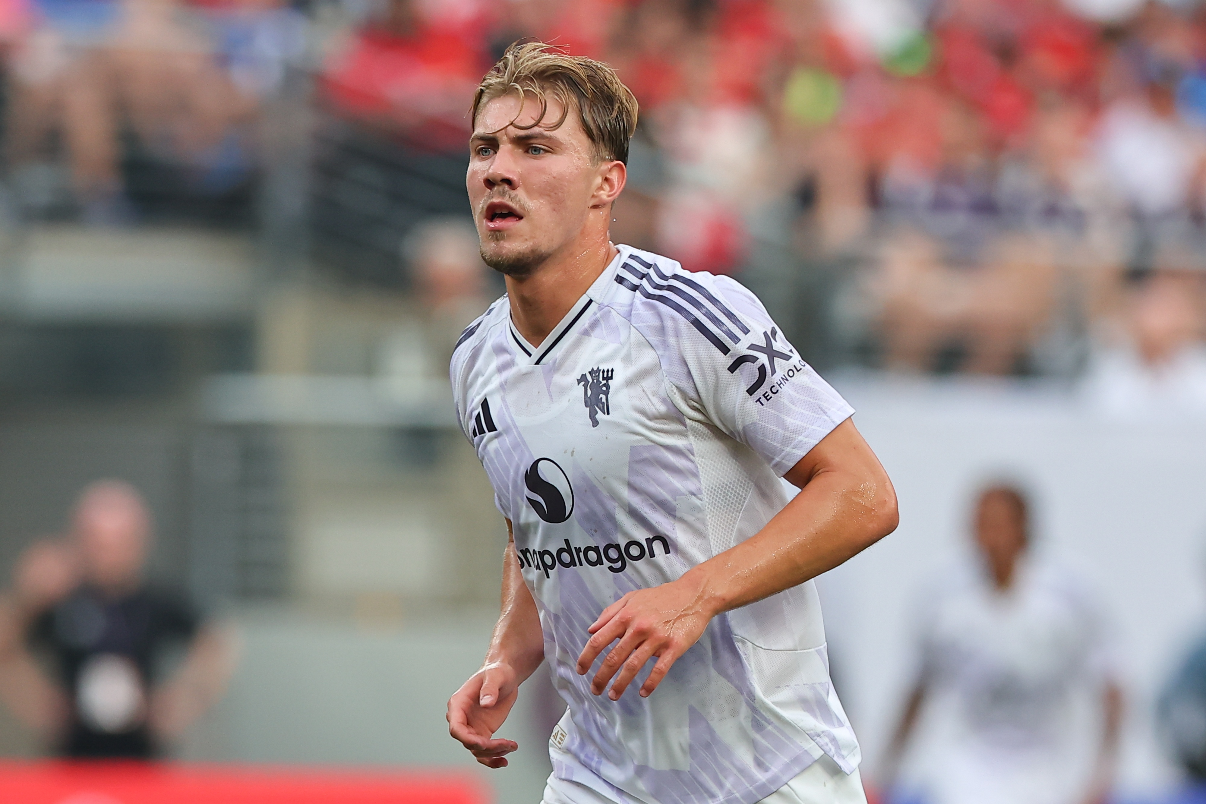 法尔克：霍伊伦和杰克逊都不是拜仁目标，恩昆库更受青睐